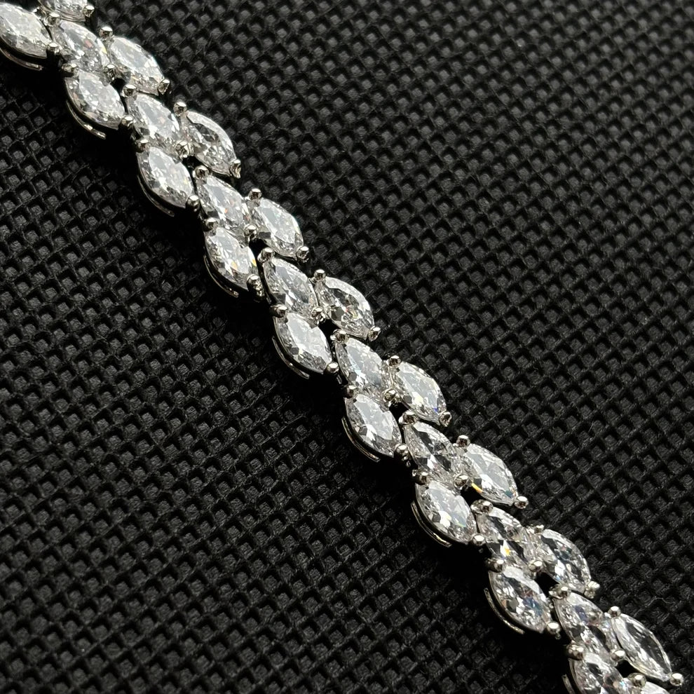 Pulsera plata Vanta